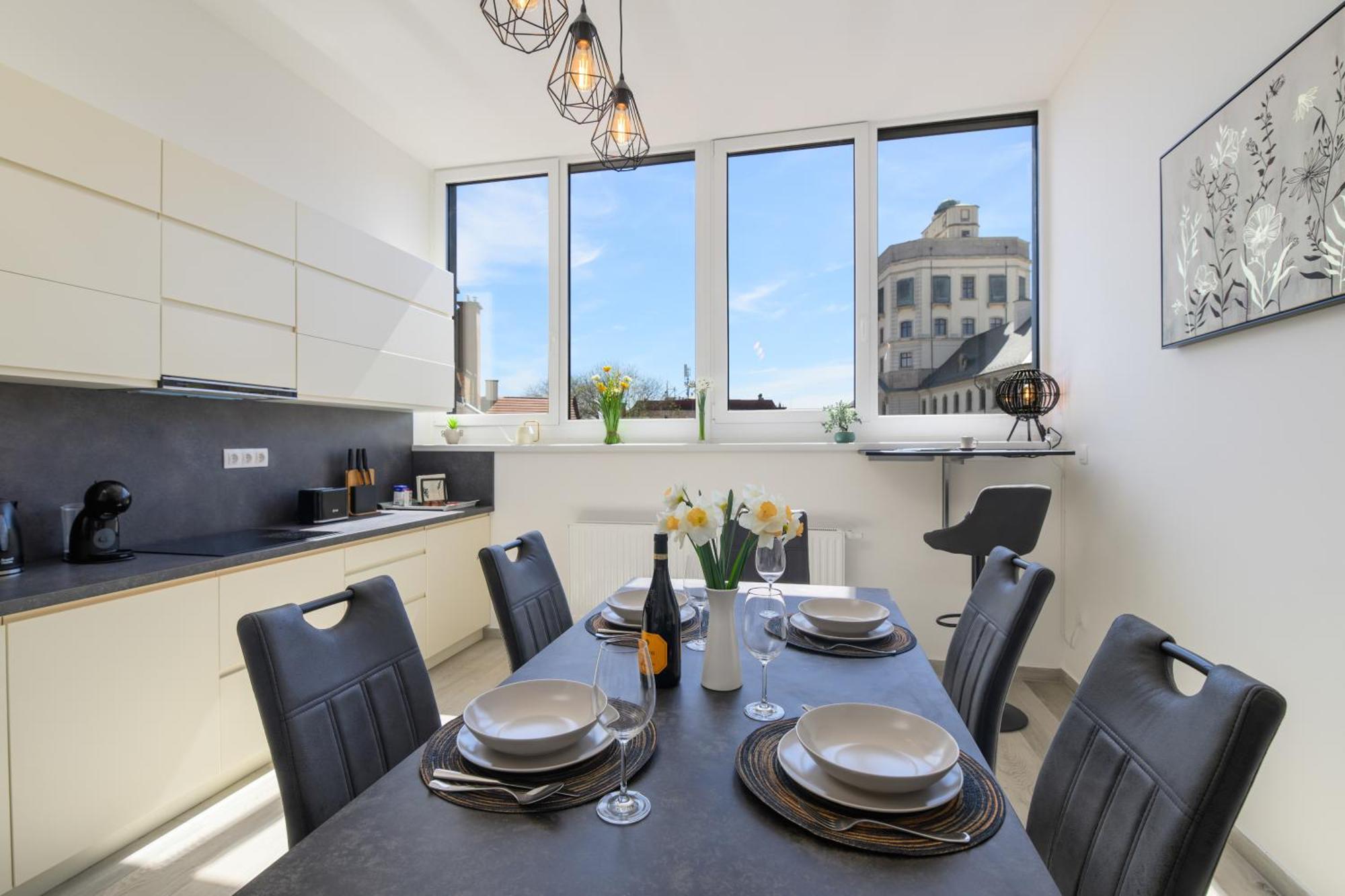 Domino Suite Eger Ngoại thất bức ảnh